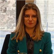 Laureanda in laurea magistrale di traduzione specialistica impartisce lezioni di lingua inglese